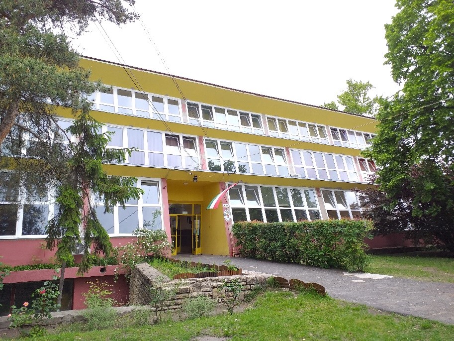 iskola épület